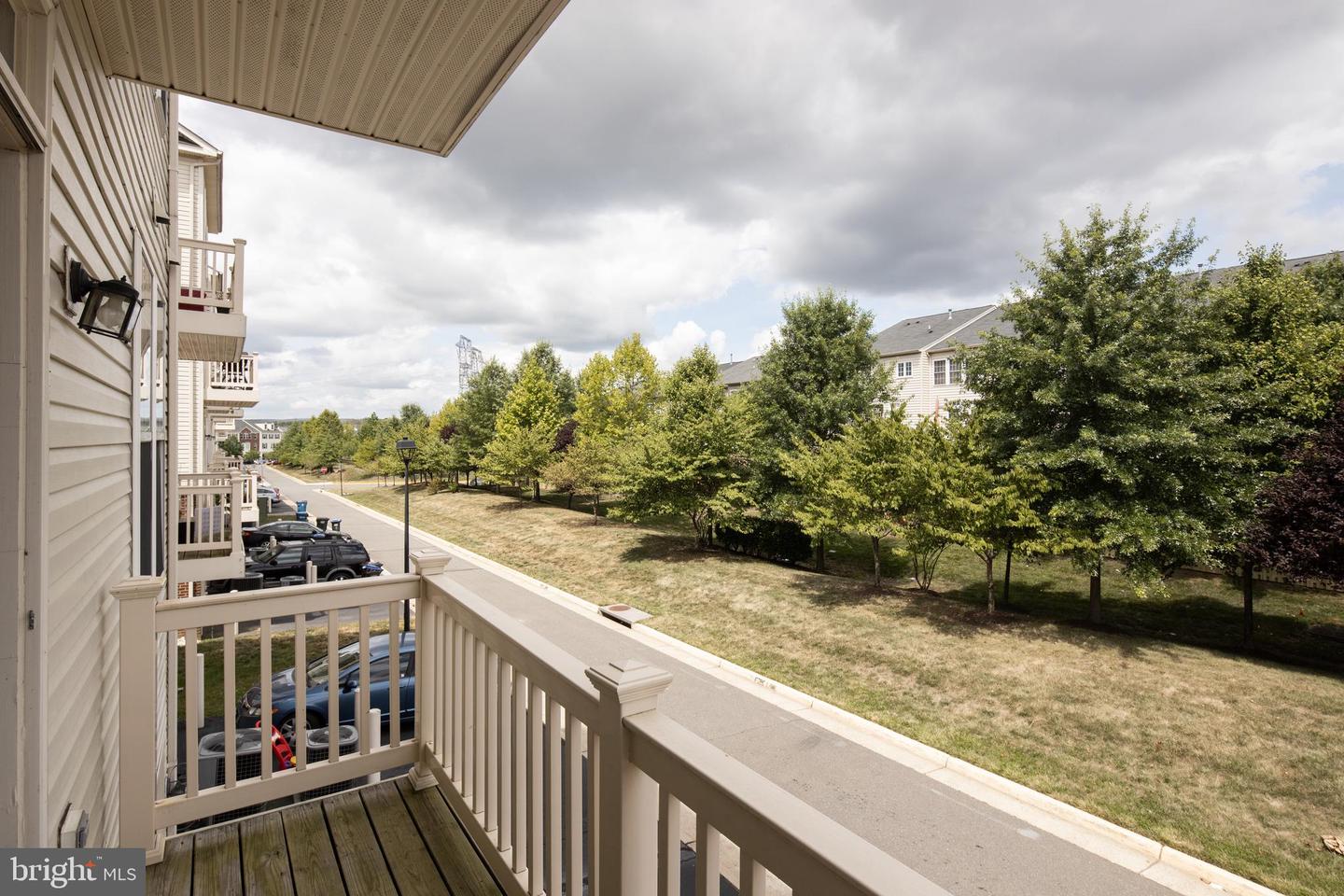 41882 INSPIRATION TER, ALDIE, Virginia 20105, 3 Bedrooms Bedrooms, ,2 BathroomsBathrooms,Residential,For sale,41882 INSPIRATION TER,VALO2114604 MLS # VALO2114604