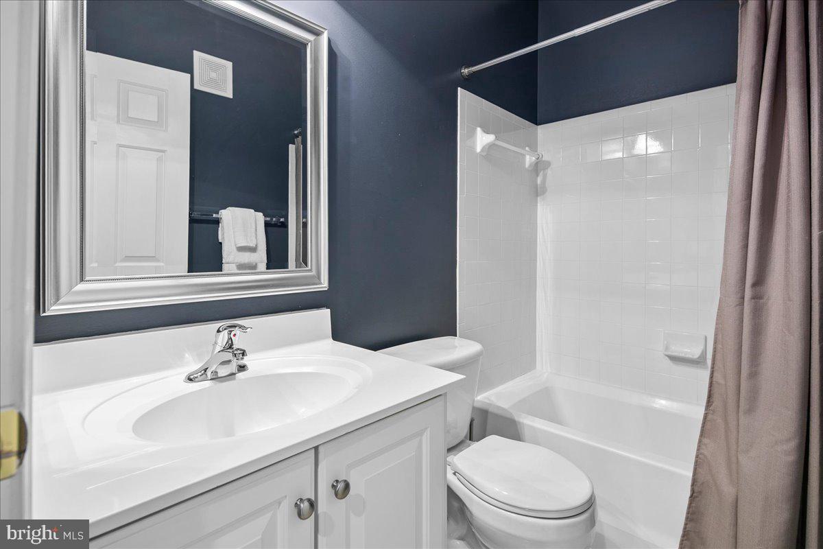 41882 INSPIRATION TER, ALDIE, Virginia 20105, 3 Bedrooms Bedrooms, ,2 BathroomsBathrooms,Residential,For sale,41882 INSPIRATION TER,VALO2114604 MLS # VALO2114604