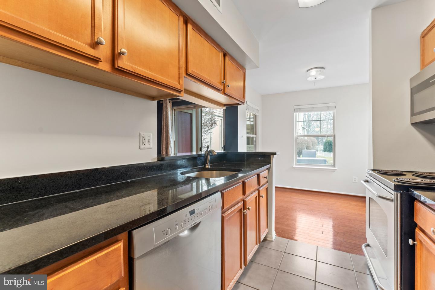 1727 ASCOT WAY #1727C, RESTON, Virginia 20190, 1 Bedroom Bedrooms, 2 Rooms Rooms,1 BathroomBathrooms,Residential,For sale,1727 ASCOT WAY #1727C,VAFX2287480 MLS # VAFX2287480