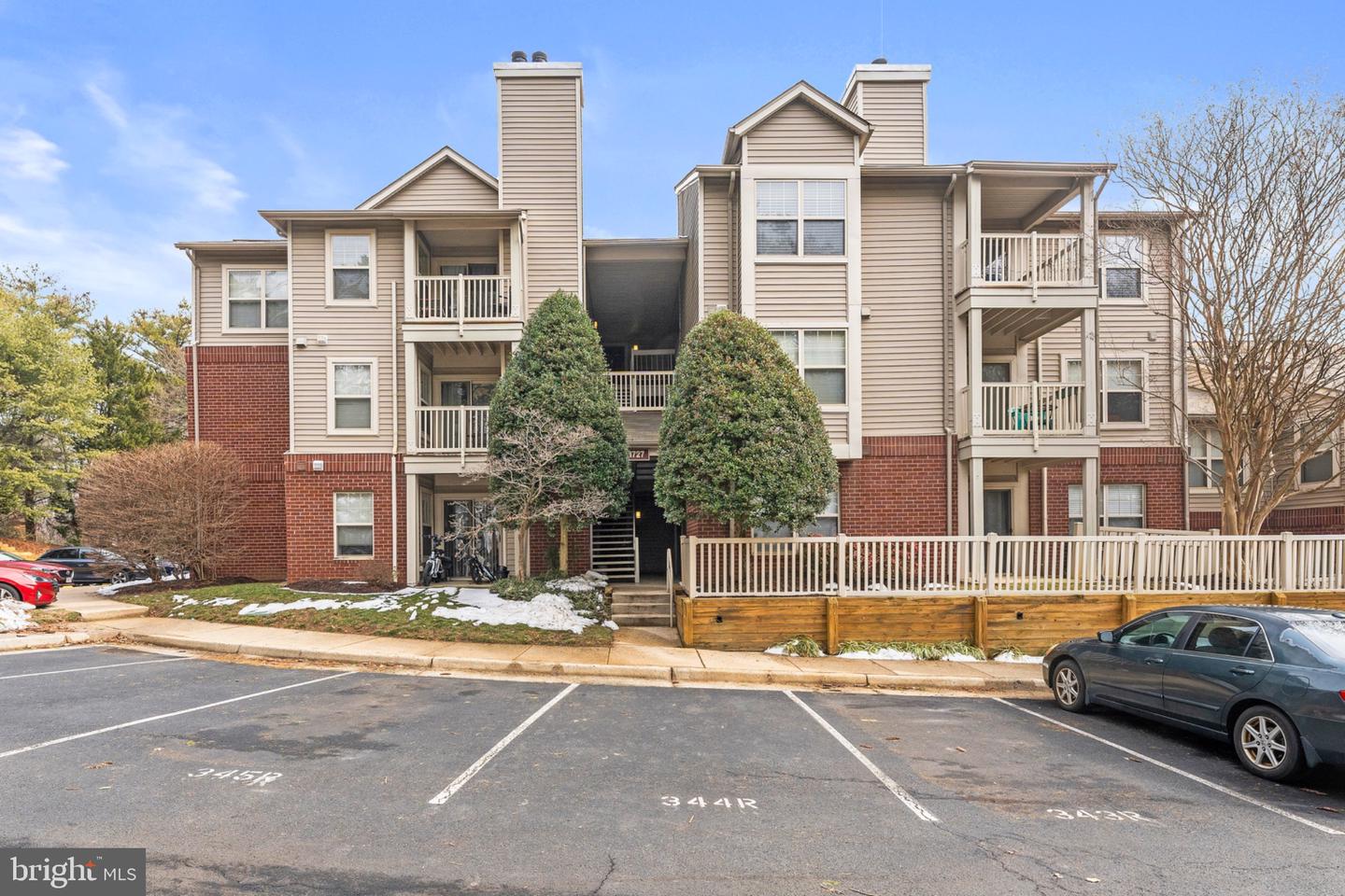 1727 ASCOT WAY #1727C, RESTON, Virginia 20190, 1 Bedroom Bedrooms, 2 Rooms Rooms,1 BathroomBathrooms,Residential,For sale,1727 ASCOT WAY #1727C,VAFX2287480 MLS # VAFX2287480