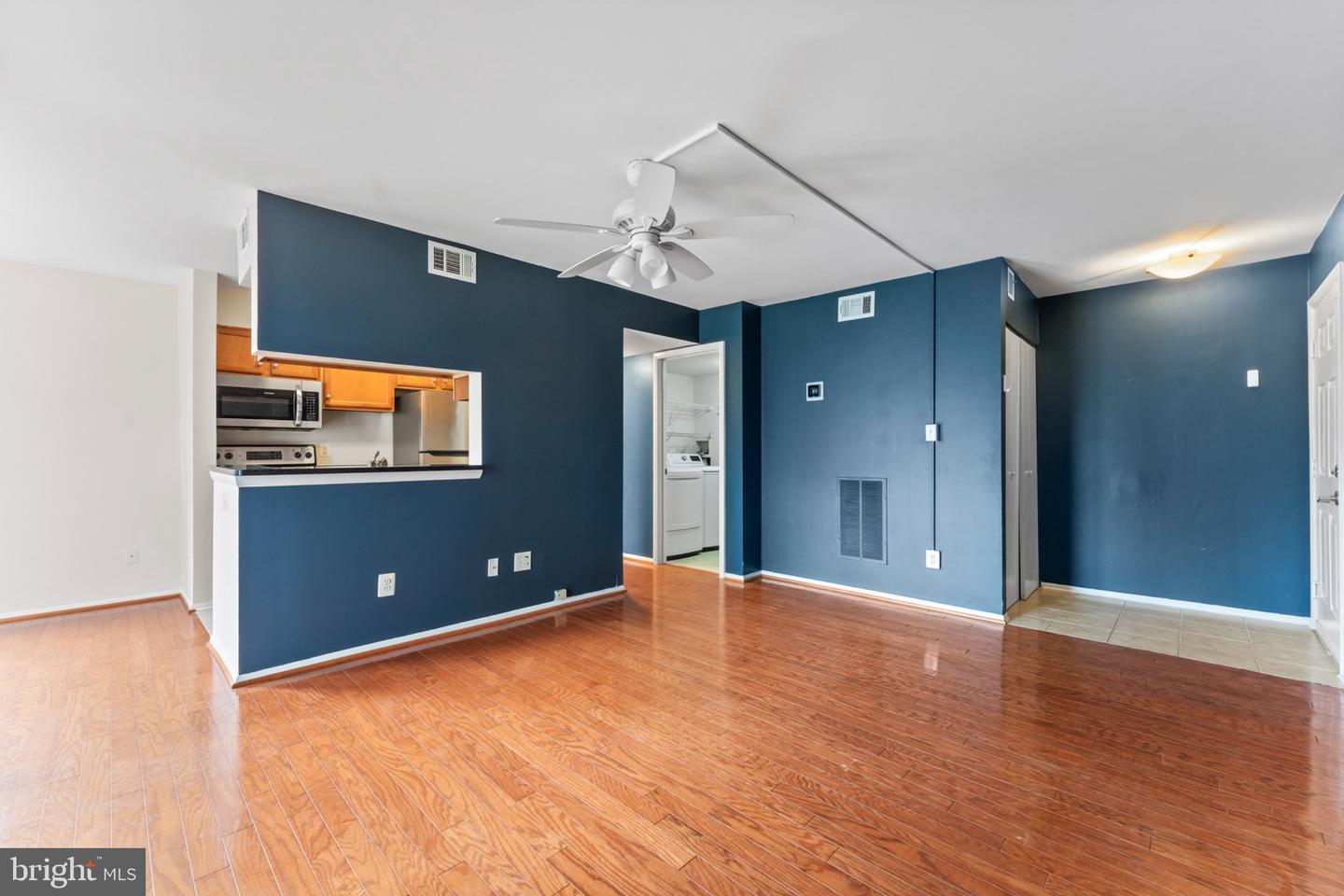 1727 ASCOT WAY #1727C, RESTON, Virginia 20190, 1 Bedroom Bedrooms, 2 Rooms Rooms,1 BathroomBathrooms,Residential,For sale,1727 ASCOT WAY #1727C,VAFX2287480 MLS # VAFX2287480