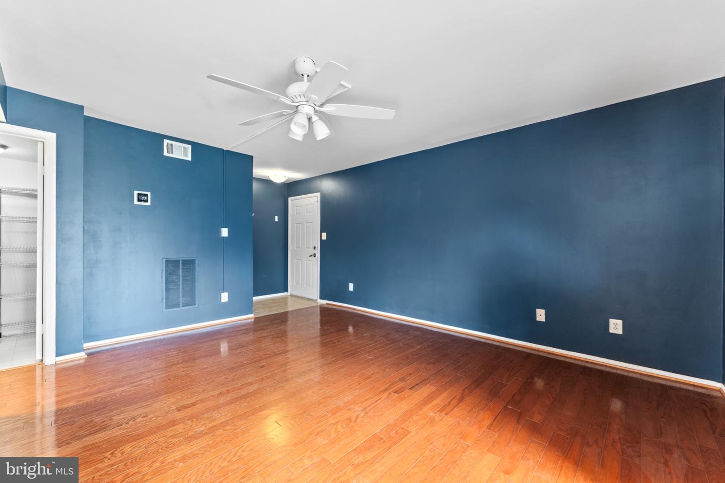 1727 ASCOT WAY #1727C, RESTON, Virginia 20190, 1 Bedroom Bedrooms, 2 Rooms Rooms,1 BathroomBathrooms,Residential,For sale,1727 ASCOT WAY #1727C,VAFX2287480 MLS # VAFX2287480