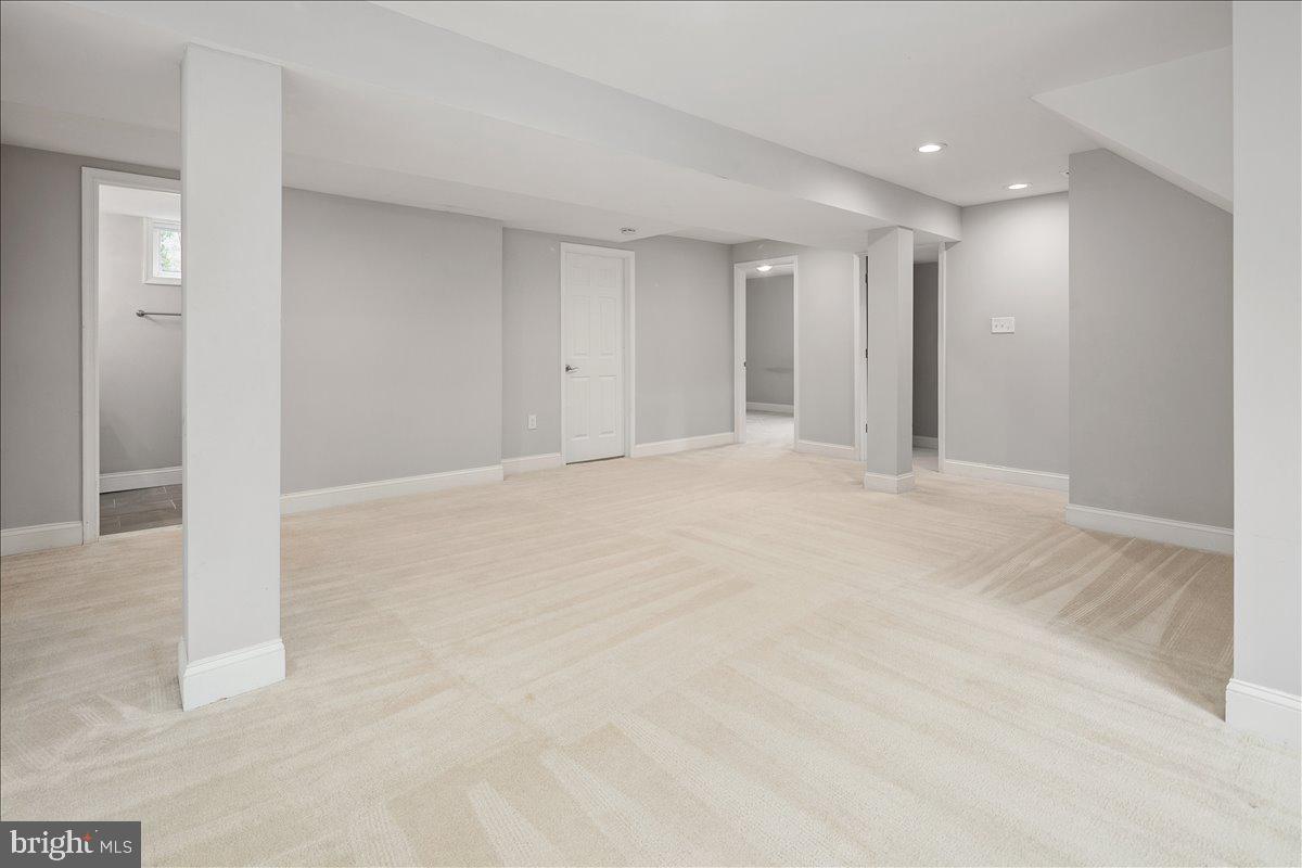 8711 MILLBROOK PL, ALEXANDRIA, Virginia 22309, 5 Bedrooms Bedrooms, ,3 BathroomsBathrooms,Residential,For sale,8711 MILLBROOK PL,VAFX2287698 MLS # VAFX2287698