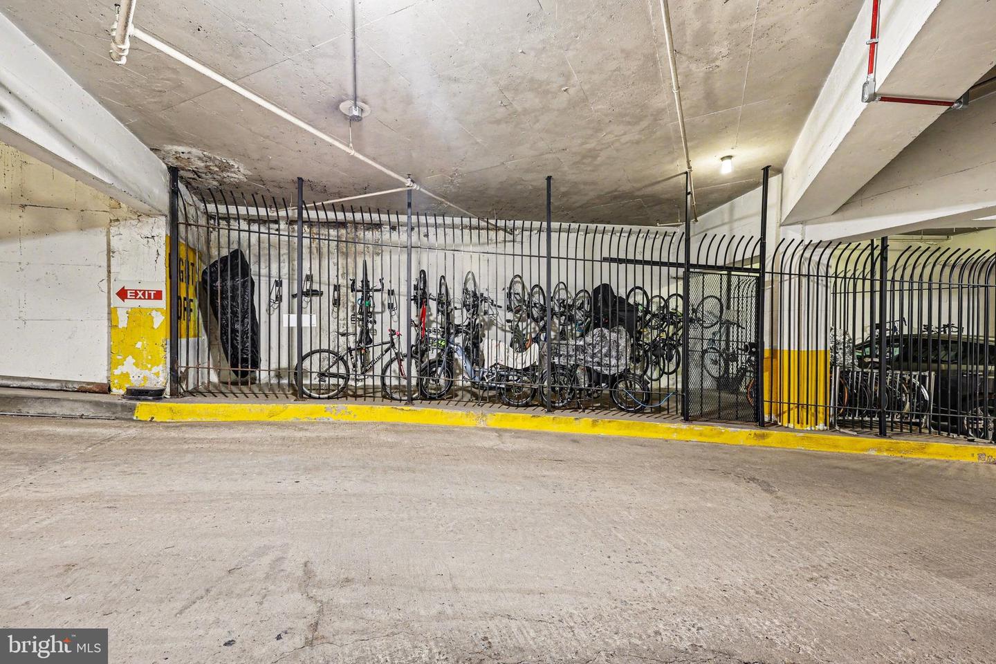 4740 CONNECTICUT AVE NW #614, WASHINGTON, District Of Columbia 20008, 1 Bedroom Bedrooms, ,1 BathroomBathrooms,Residential,For sale,4740 CONNECTICUT AVE NW #614,DCDC2243590 MLS # DCDC2243590