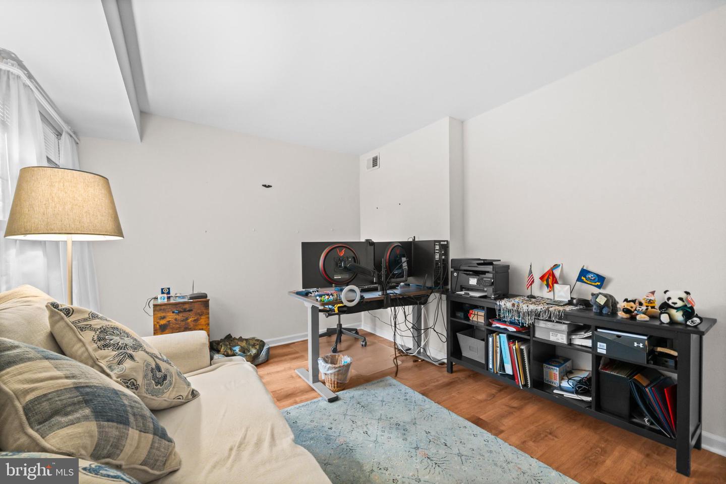 1914 WILSON LN #T2, MCLEAN, Virginia 22102, 2 Bedrooms Bedrooms, ,1 BathroomBathrooms,Residential,For sale,1914 WILSON LN #T2,VAFX2288042 MLS # VAFX2288042