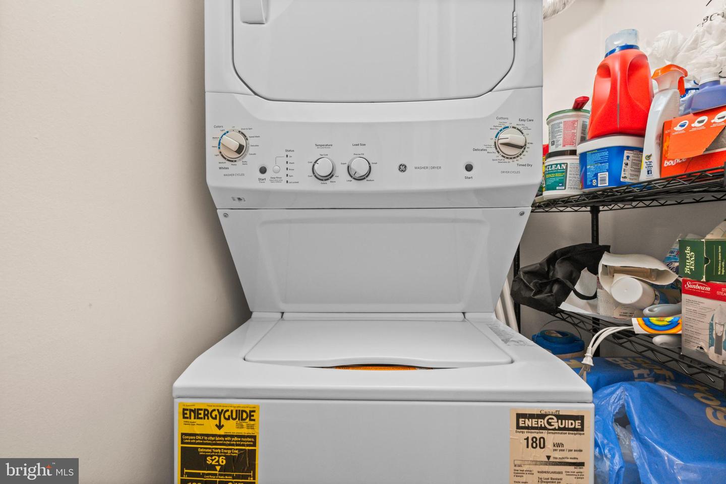 1914 WILSON LN #T2, MCLEAN, Virginia 22102, 2 Bedrooms Bedrooms, ,1 BathroomBathrooms,Residential,For sale,1914 WILSON LN #T2,VAFX2288042 MLS # VAFX2288042