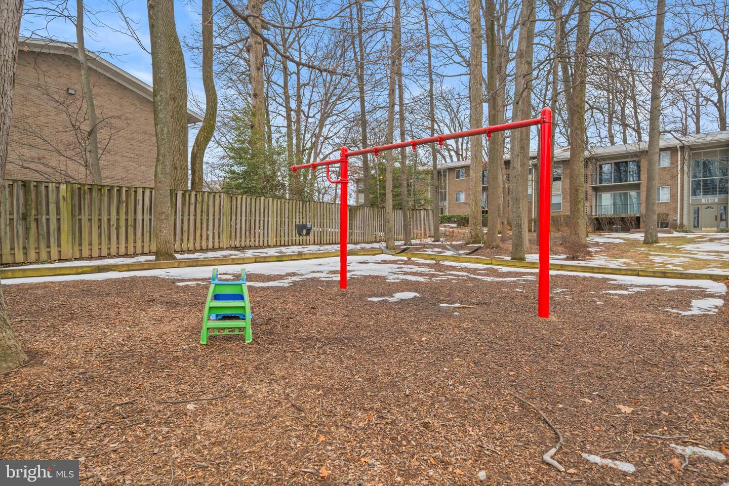 1914 WILSON LN #T2, MCLEAN, Virginia 22102, 2 Bedrooms Bedrooms, ,1 BathroomBathrooms,Residential,For sale,1914 WILSON LN #T2,VAFX2288042 MLS # VAFX2288042