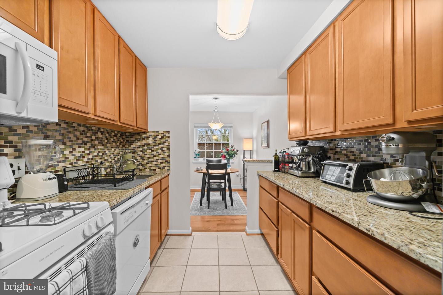 1914 WILSON LN #T2, MCLEAN, Virginia 22102, 2 Bedrooms Bedrooms, ,1 BathroomBathrooms,Residential,For sale,1914 WILSON LN #T2,VAFX2288042 MLS # VAFX2288042