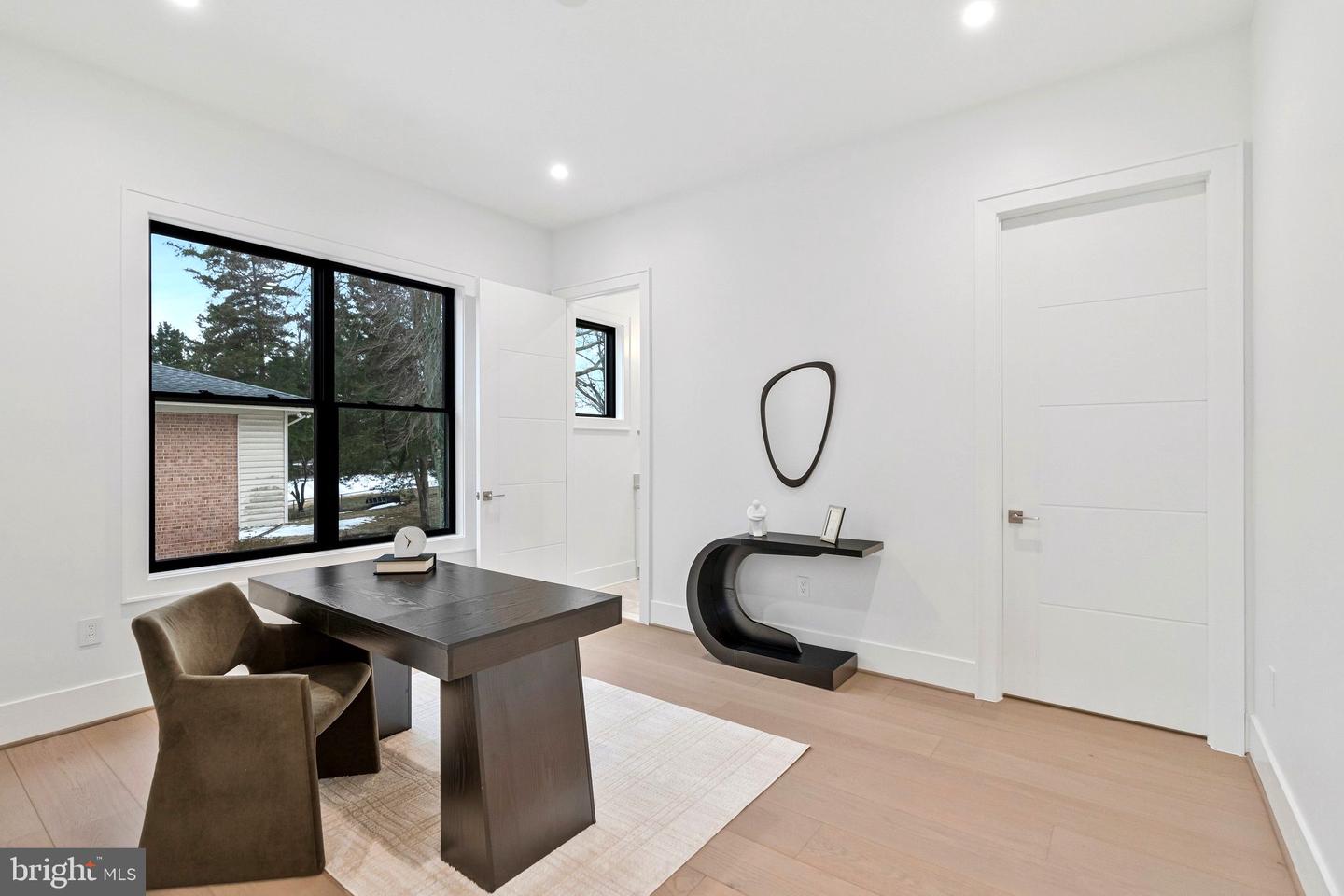 942 DEAD RUN DR, MCLEAN, Virginia 22101, 7 Bedrooms Bedrooms, ,9 BathroomsBathrooms,Residential,For sale,942 DEAD RUN DR,VAFX2288082 MLS # VAFX2288082