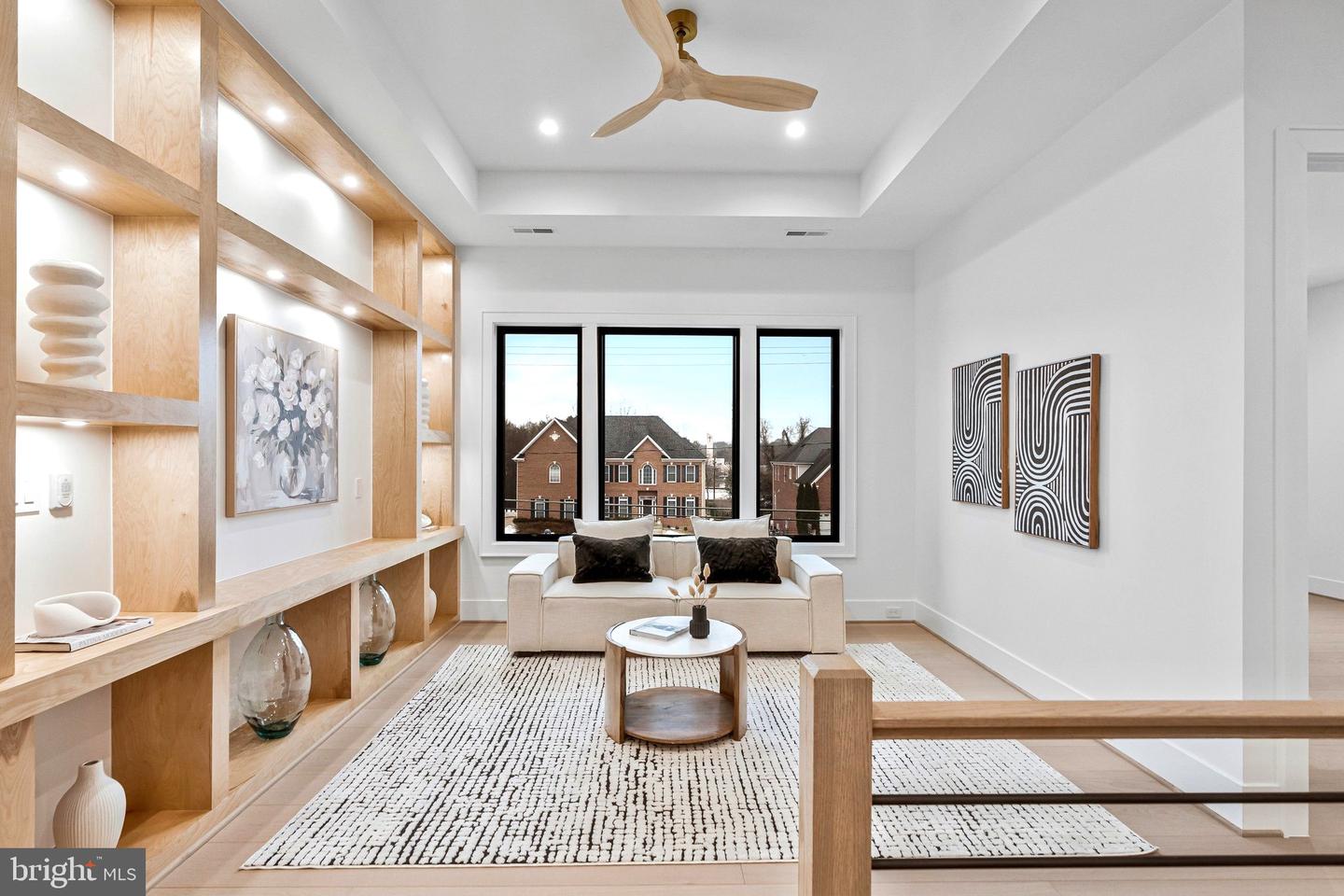 942 DEAD RUN DR, MCLEAN, Virginia 22101, 7 Bedrooms Bedrooms, ,9 BathroomsBathrooms,Residential,For sale,942 DEAD RUN DR,VAFX2288082 MLS # VAFX2288082