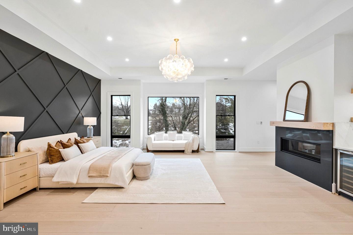 942 DEAD RUN DR, MCLEAN, Virginia 22101, 7 Bedrooms Bedrooms, ,9 BathroomsBathrooms,Residential,For sale,942 DEAD RUN DR,VAFX2288082 MLS # VAFX2288082