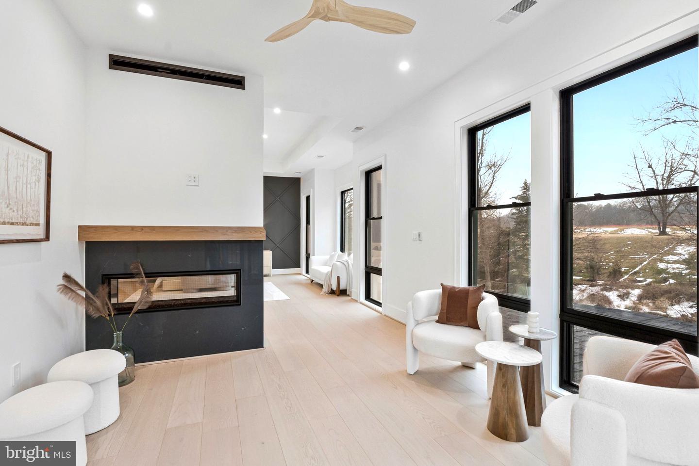 942 DEAD RUN DR, MCLEAN, Virginia 22101, 7 Bedrooms Bedrooms, ,9 BathroomsBathrooms,Residential,For sale,942 DEAD RUN DR,VAFX2288082 MLS # VAFX2288082