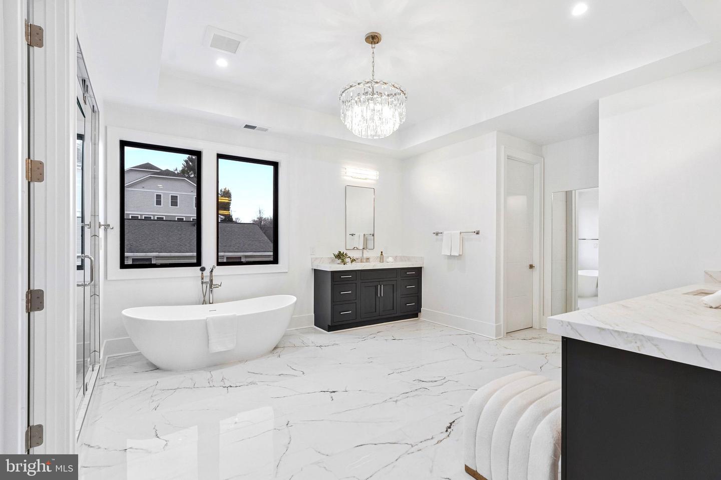 942 DEAD RUN DR, MCLEAN, Virginia 22101, 7 Bedrooms Bedrooms, ,9 BathroomsBathrooms,Residential,For sale,942 DEAD RUN DR,VAFX2288082 MLS # VAFX2288082