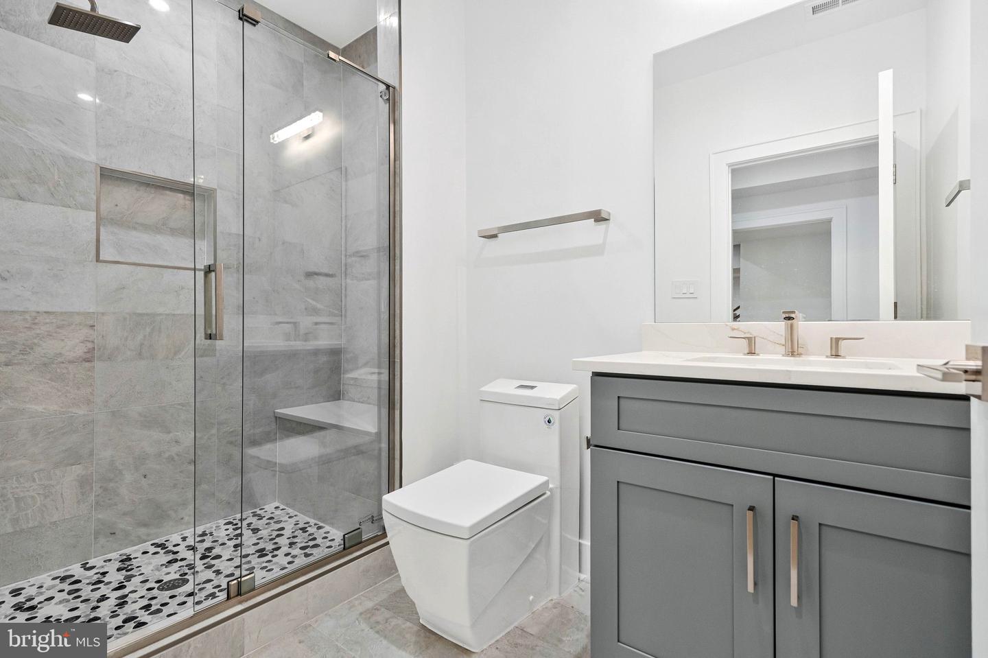 942 DEAD RUN DR, MCLEAN, Virginia 22101, 7 Bedrooms Bedrooms, ,9 BathroomsBathrooms,Residential,For sale,942 DEAD RUN DR,VAFX2288082 MLS # VAFX2288082