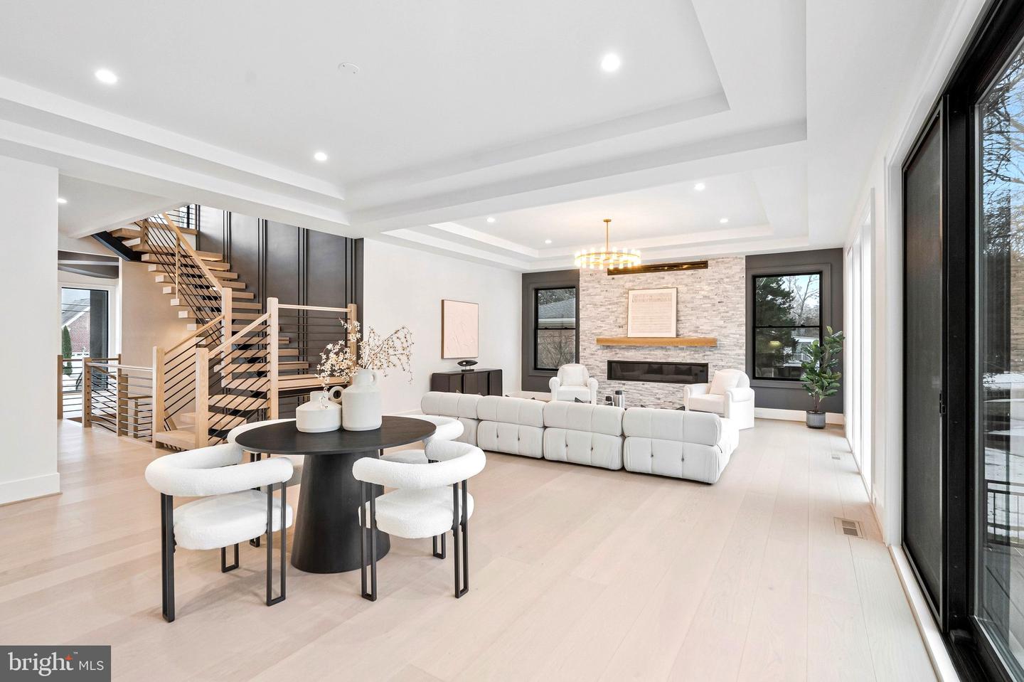 942 DEAD RUN DR, MCLEAN, Virginia 22101, 7 Bedrooms Bedrooms, ,9 BathroomsBathrooms,Residential,For sale,942 DEAD RUN DR,VAFX2288082 MLS # VAFX2288082