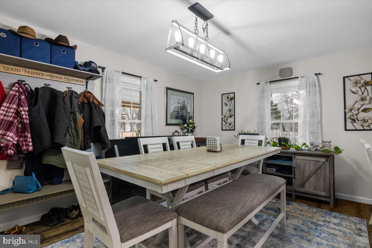 36 SPICEWOOD LN, FRONT ROYAL, Virginia 22630, 5 Bedrooms Bedrooms, 16 Rooms Rooms,3 BathroomsBathrooms,Residential,For sale,36 SPICEWOOD LN,VAWR2013310 MLS # VAWR2013310