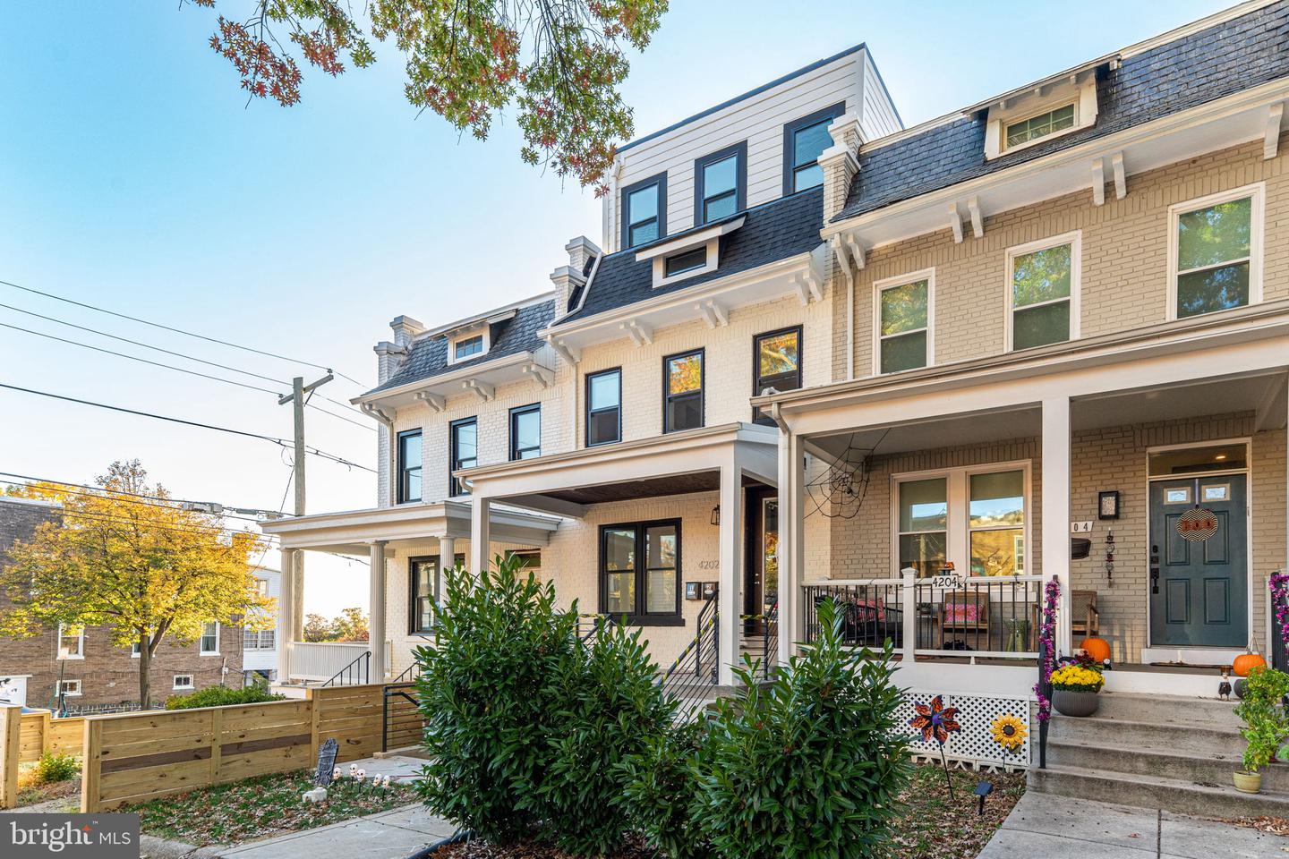 4202 3RD ST NW, WASHINGTON, District Of Columbia 20011, 6 Bedrooms Bedrooms, ,4 BathroomsBathrooms,Residential,For sale,4202 3RD ST NW,DCDC2244366 MLS # DCDC2244366