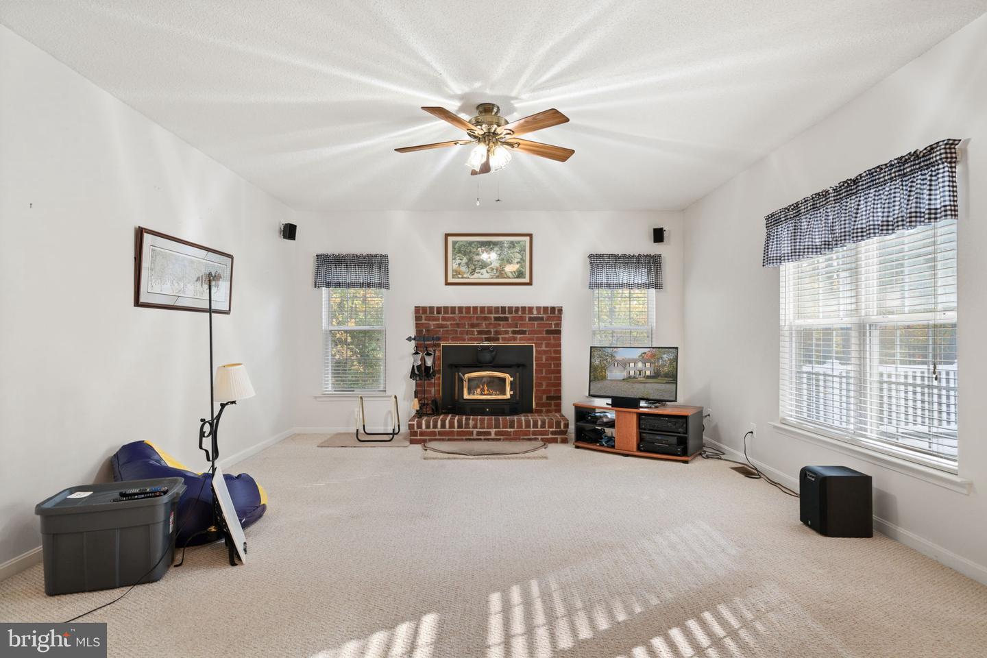 14760 PEACH TREE LN, KING GEORGE, Virginia 22485, 6 Bedrooms Bedrooms, ,3 BathroomsBathrooms,Residential,For sale,14760 PEACH TREE LN,VAKG2007596 MLS # VAKG2007596