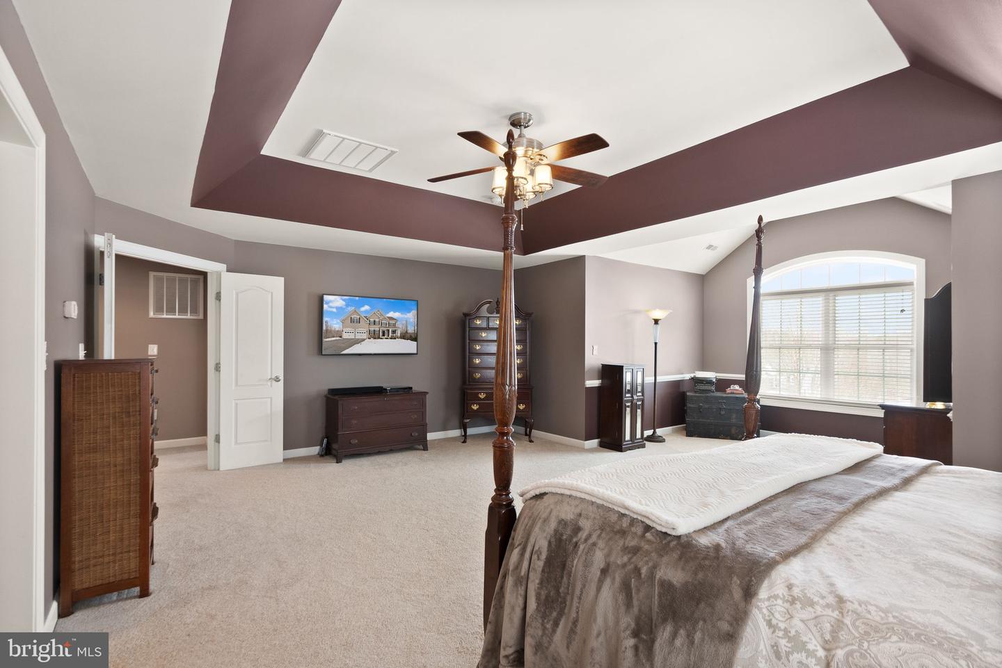 75 REGAL LN, FREDERICKSBURG, Virginia 22406, 4 Bedrooms Bedrooms, ,3 BathroomsBathrooms,Residential,For sale,75 REGAL LN,VAST2045766 MLS # VAST2045766