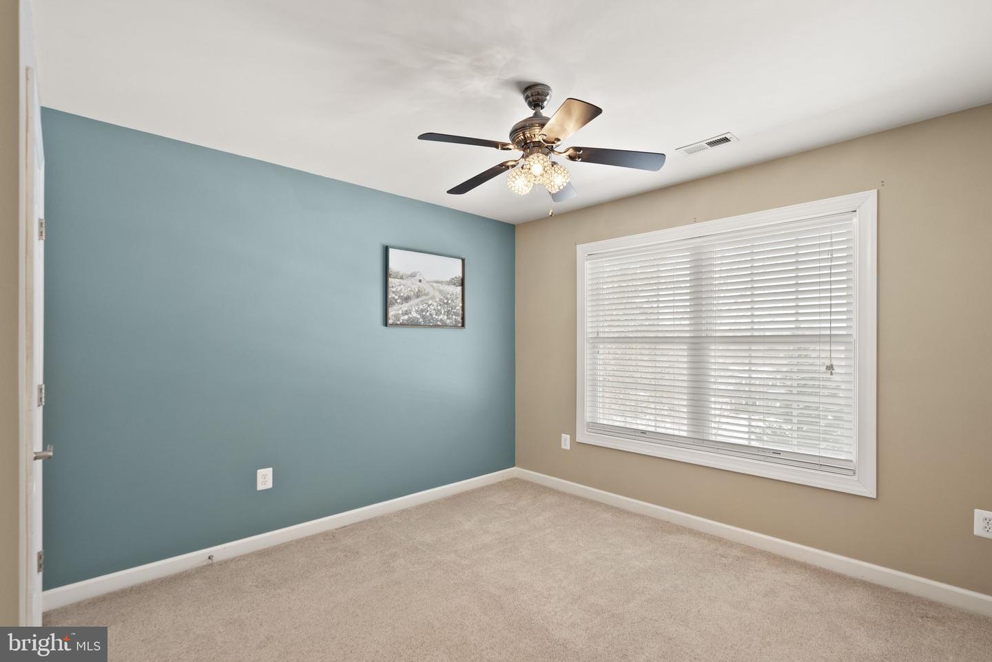 75 REGAL LN, FREDERICKSBURG, Virginia 22406, 4 Bedrooms Bedrooms, ,3 BathroomsBathrooms,Residential,For sale,75 REGAL LN,VAST2045766 MLS # VAST2045766