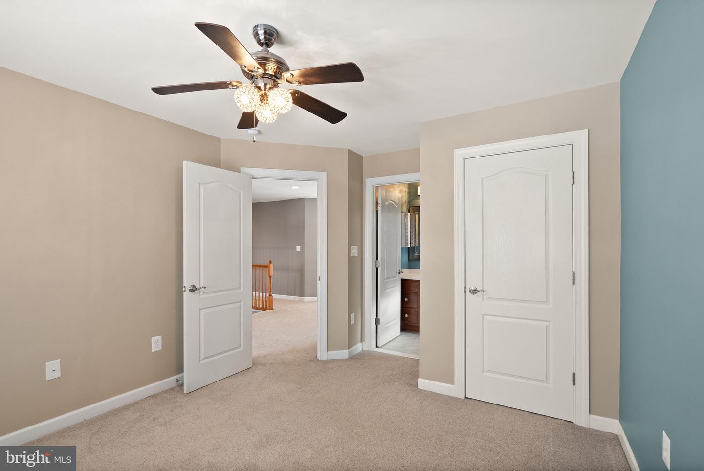 75 REGAL LN, FREDERICKSBURG, Virginia 22406, 4 Bedrooms Bedrooms, ,3 BathroomsBathrooms,Residential,For sale,75 REGAL LN,VAST2045766 MLS # VAST2045766