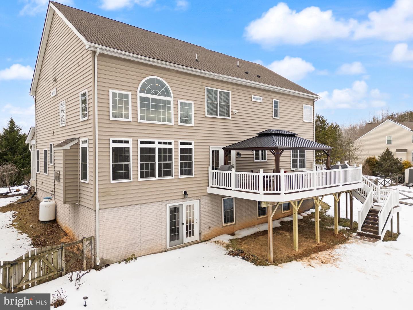 75 REGAL LN, FREDERICKSBURG, Virginia 22406, 4 Bedrooms Bedrooms, ,3 BathroomsBathrooms,Residential,For sale,75 REGAL LN,VAST2045766 MLS # VAST2045766