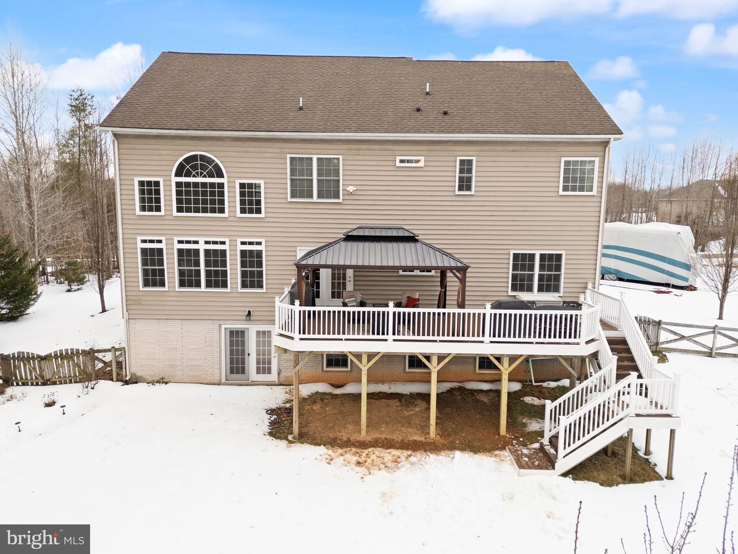 75 REGAL LN, FREDERICKSBURG, Virginia 22406, 4 Bedrooms Bedrooms, ,3 BathroomsBathrooms,Residential,For sale,75 REGAL LN,VAST2045766 MLS # VAST2045766