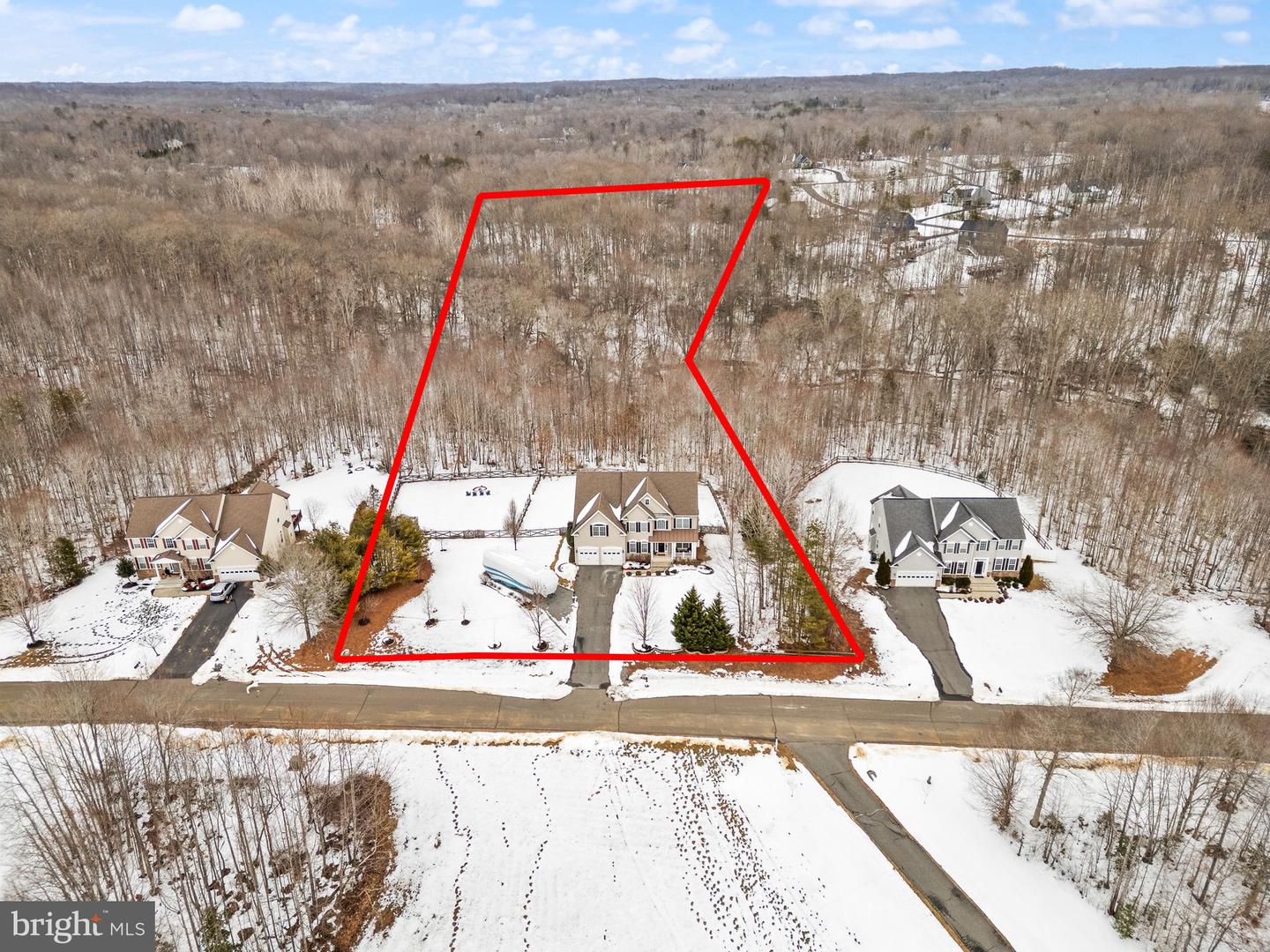 75 REGAL LN, FREDERICKSBURG, Virginia 22406, 4 Bedrooms Bedrooms, ,3 BathroomsBathrooms,Residential,For sale,75 REGAL LN,VAST2045766 MLS # VAST2045766