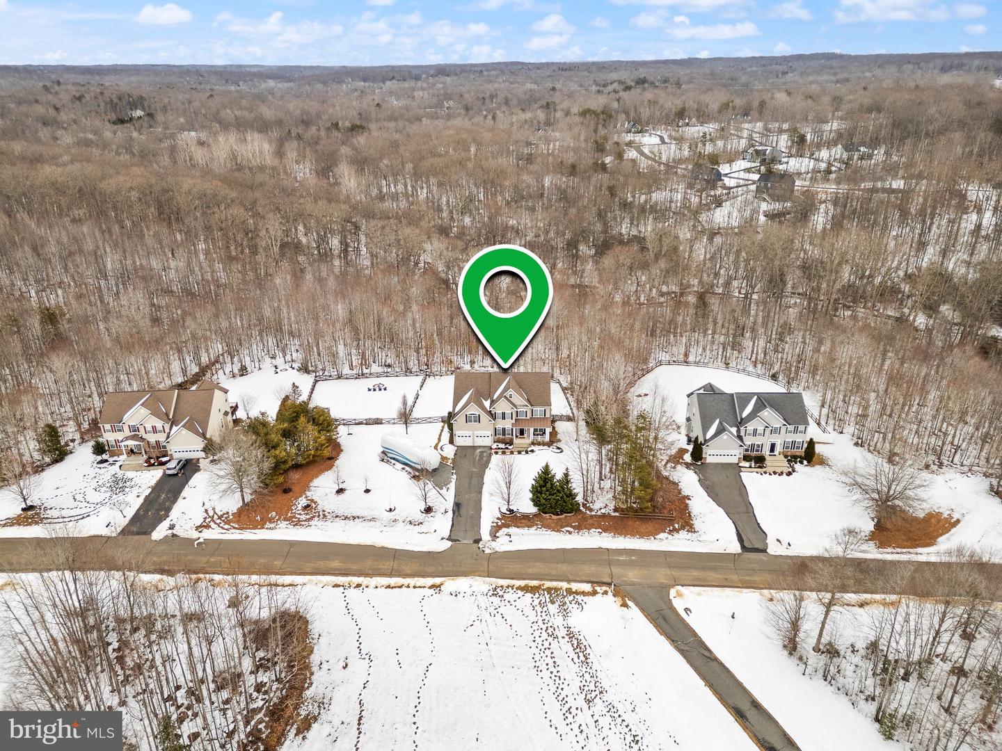 75 REGAL LN, FREDERICKSBURG, Virginia 22406, 4 Bedrooms Bedrooms, ,3 BathroomsBathrooms,Residential,For sale,75 REGAL LN,VAST2045766 MLS # VAST2045766