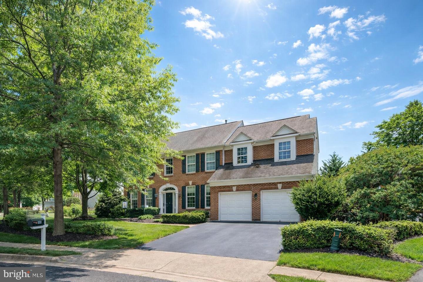 1805 EFTY CT, WOODBRIDGE, Virginia 22191, 5 Bedrooms Bedrooms, ,3 BathroomsBathrooms,Residential,For sale,1805 EFTY CT,VAPW2111920 MLS # VAPW2111920