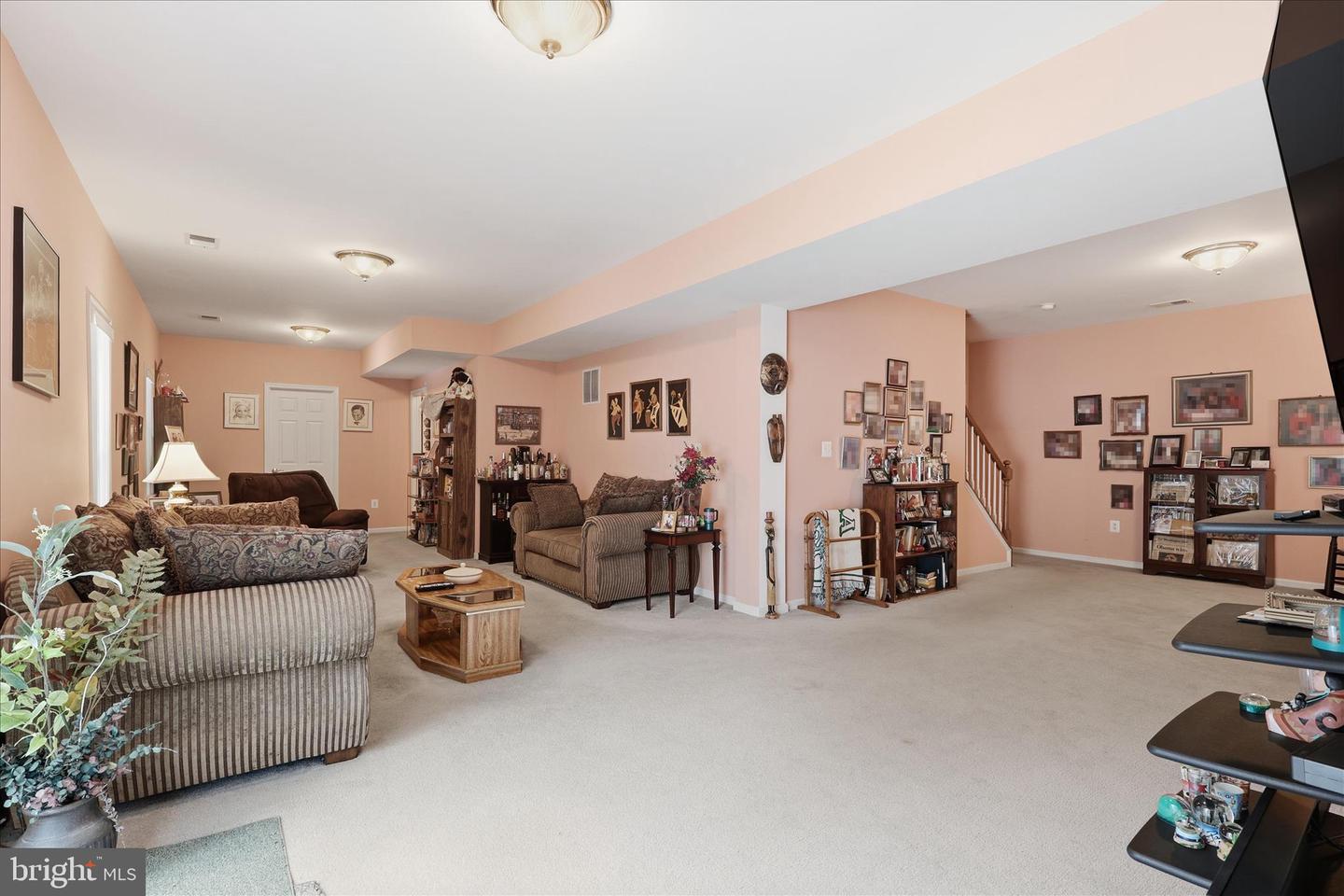 1805 EFTY CT, WOODBRIDGE, Virginia 22191, 5 Bedrooms Bedrooms, ,3 BathroomsBathrooms,Residential,For sale,1805 EFTY CT,VAPW2111920 MLS # VAPW2111920