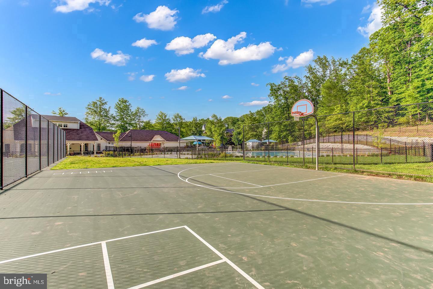 1805 EFTY CT, WOODBRIDGE, Virginia 22191, 5 Bedrooms Bedrooms, ,3 BathroomsBathrooms,Residential,For sale,1805 EFTY CT,VAPW2111920 MLS # VAPW2111920