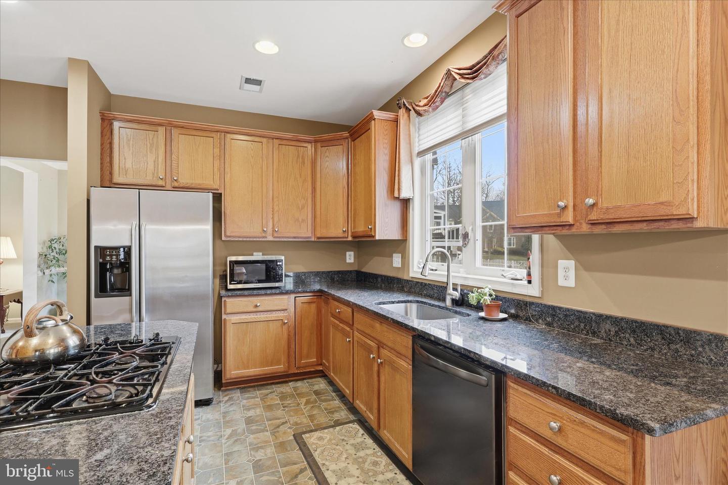 1805 EFTY CT, WOODBRIDGE, Virginia 22191, 5 Bedrooms Bedrooms, ,3 BathroomsBathrooms,Residential,For sale,1805 EFTY CT,VAPW2111920 MLS # VAPW2111920