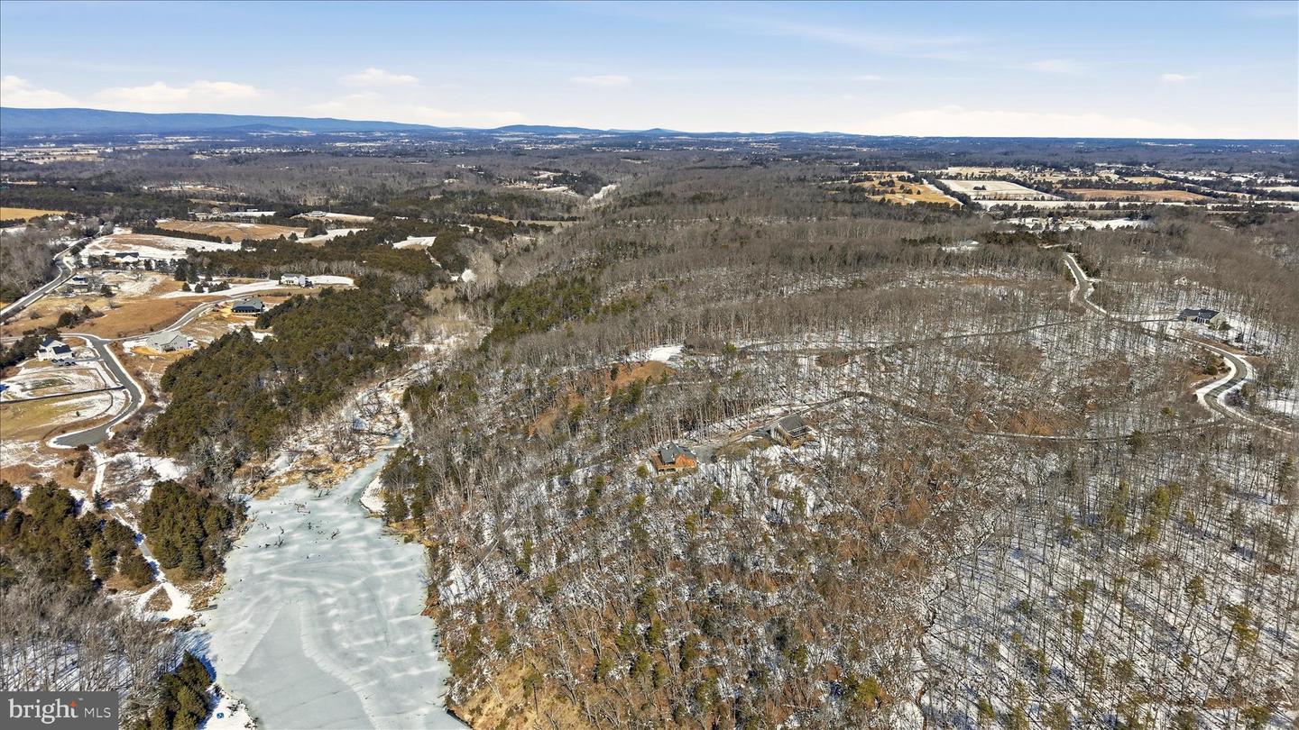 690 COMFORTER LN, MIDDLETOWN, Virginia 22645, 4 Bedrooms Bedrooms, ,3 BathroomsBathrooms,Residential,For sale,690 COMFORTER LN,VAWR2013340 MLS # VAWR2013340