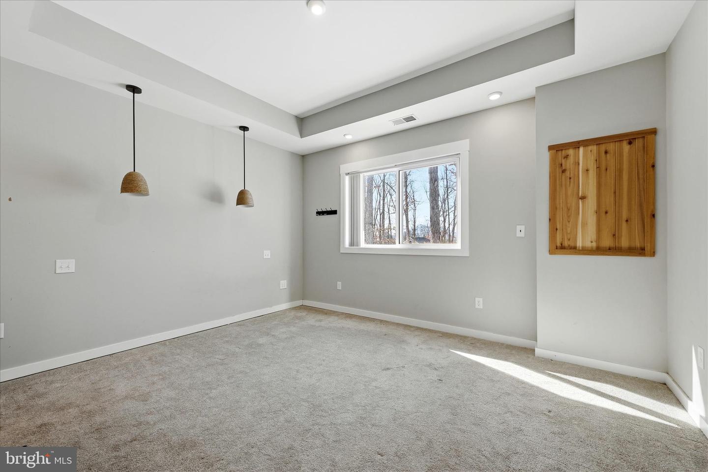 690 COMFORTER LN, MIDDLETOWN, Virginia 22645, 4 Bedrooms Bedrooms, ,3 BathroomsBathrooms,Residential,For sale,690 COMFORTER LN,VAWR2013340 MLS # VAWR2013340