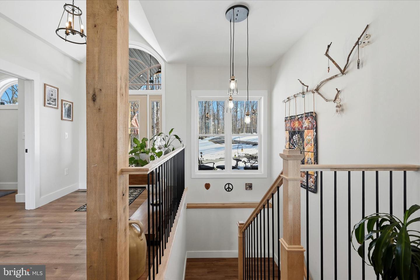 690 COMFORTER LN, MIDDLETOWN, Virginia 22645, 4 Bedrooms Bedrooms, ,3 BathroomsBathrooms,Residential,For sale,690 COMFORTER LN,VAWR2013340 MLS # VAWR2013340