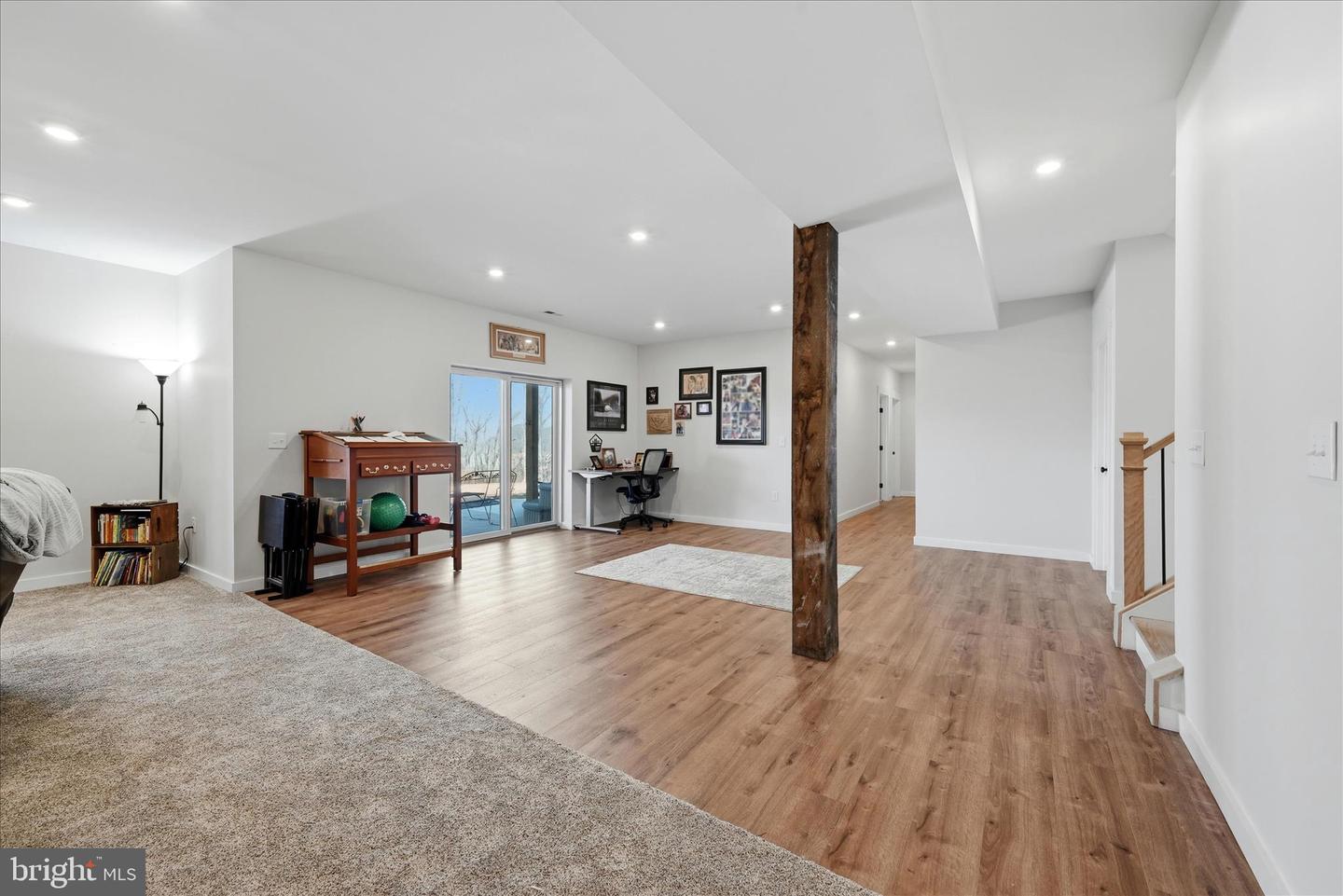 690 COMFORTER LN, MIDDLETOWN, Virginia 22645, 4 Bedrooms Bedrooms, ,3 BathroomsBathrooms,Residential,For sale,690 COMFORTER LN,VAWR2013340 MLS # VAWR2013340