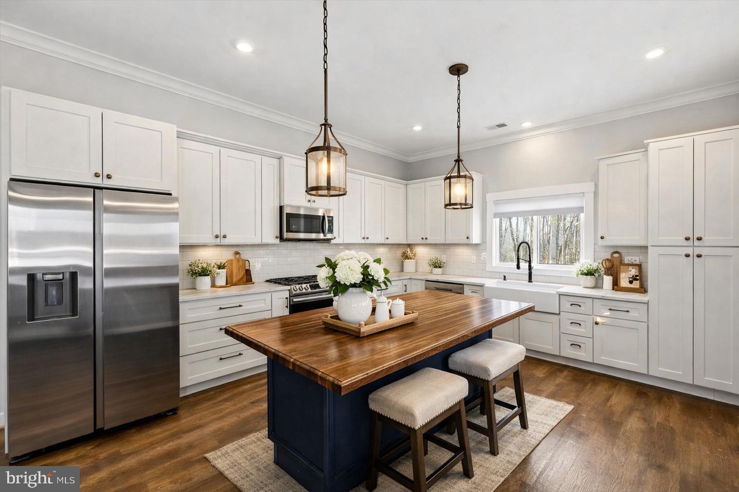 690 COMFORTER LN, MIDDLETOWN, Virginia 22645, 4 Bedrooms Bedrooms, ,3 BathroomsBathrooms,Residential,For sale,690 COMFORTER LN,VAWR2013340 MLS # VAWR2013340