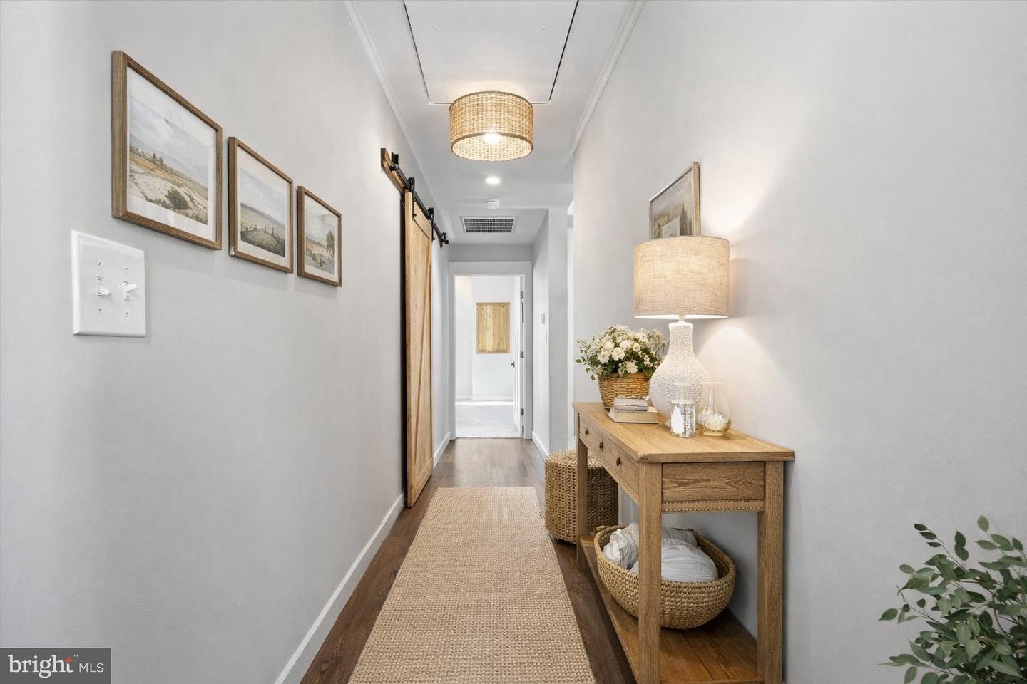 690 COMFORTER LN, MIDDLETOWN, Virginia 22645, 4 Bedrooms Bedrooms, ,3 BathroomsBathrooms,Residential,For sale,690 COMFORTER LN,VAWR2013340 MLS # VAWR2013340