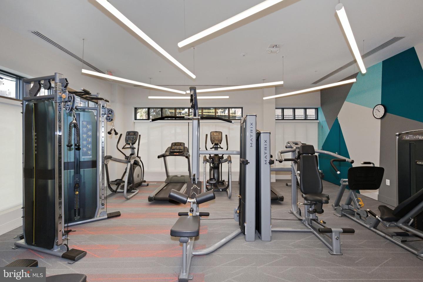 989 S BUCHANAN ST #410, ARLINGTON, Virginia 22204, 1 Bedroom Bedrooms, ,1 BathroomBathrooms,Residential,For sale,989 S BUCHANAN ST #410,VAAR2068596 MLS # VAAR2068596