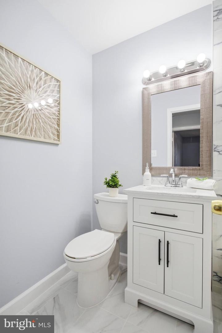 5342 GUINEA RD, FAIRFAX, Virginia 22032, 4 Bedrooms Bedrooms, ,3 BathroomsBathrooms,Residential,For sale,5342 GUINEA RD,VAFX2289936 MLS # VAFX2289936