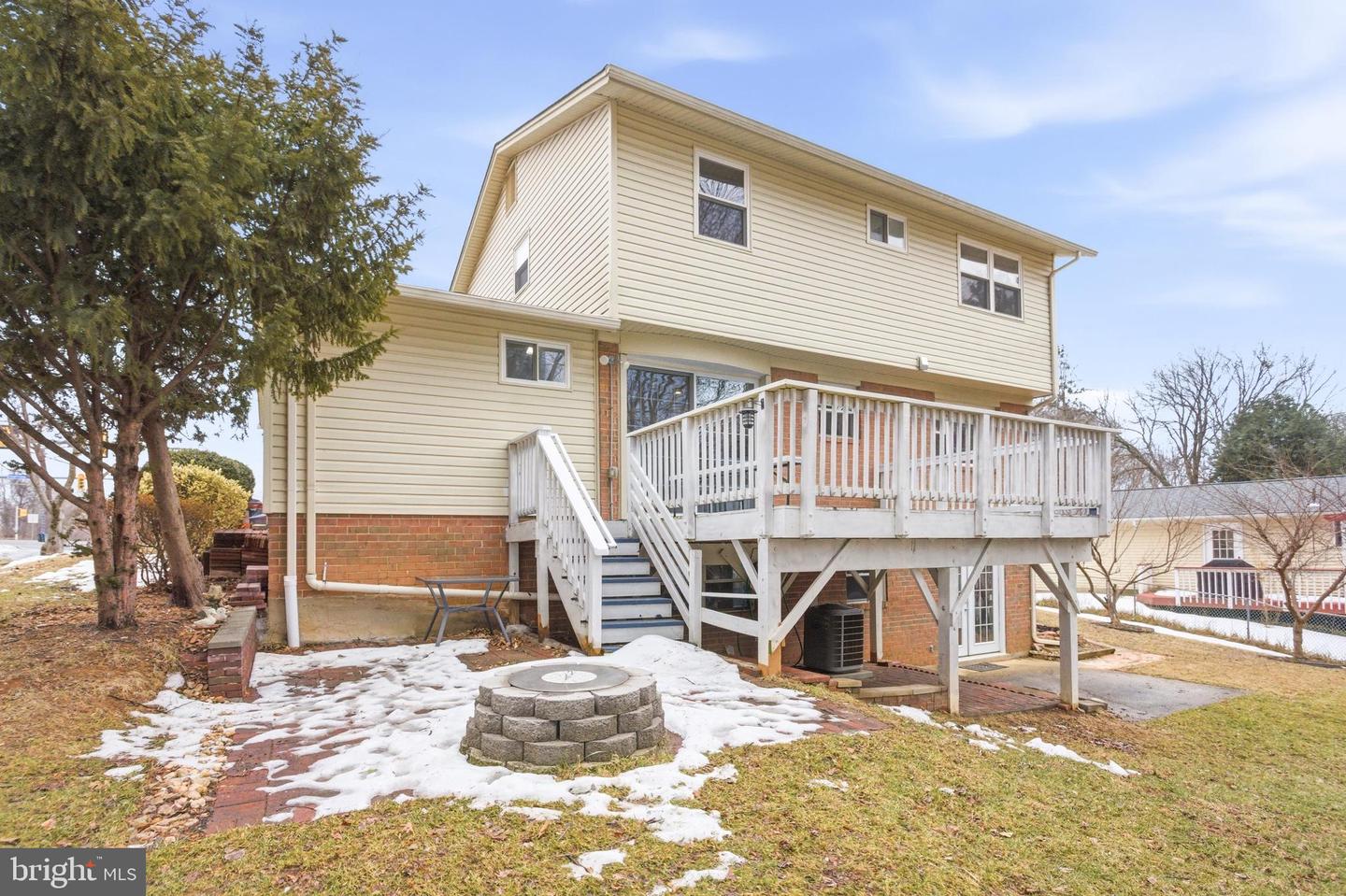 5342 GUINEA RD, FAIRFAX, Virginia 22032, 4 Bedrooms Bedrooms, ,3 BathroomsBathrooms,Residential,For sale,5342 GUINEA RD,VAFX2289936 MLS # VAFX2289936