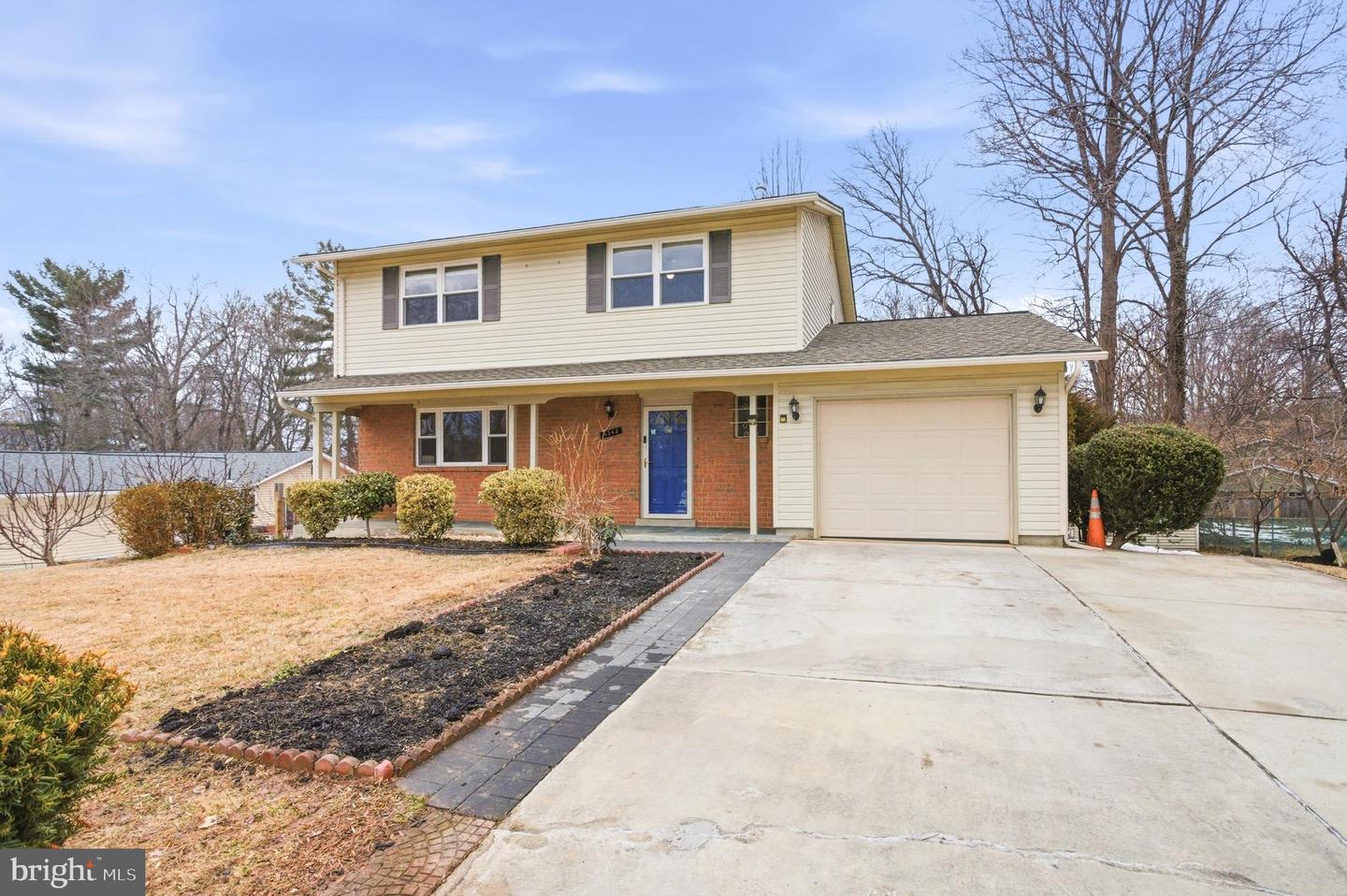 5342 GUINEA RD, FAIRFAX, Virginia 22032, 4 Bedrooms Bedrooms, ,3 BathroomsBathrooms,Residential,For sale,5342 GUINEA RD,VAFX2289936 MLS # VAFX2289936
