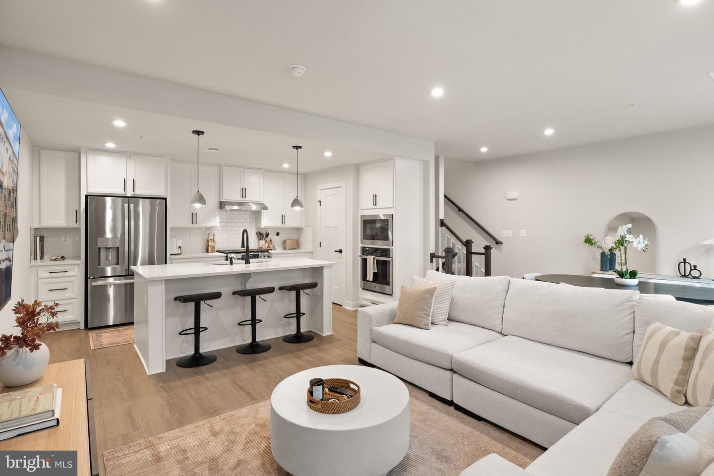 42595 PITLOCHRY TER, STERLING, Virginia 20166, 3 Bedrooms Bedrooms, ,2 BathroomsBathrooms,Residential,For sale,42595 PITLOCHRY TER,VALO2115548 MLS # VALO2115548