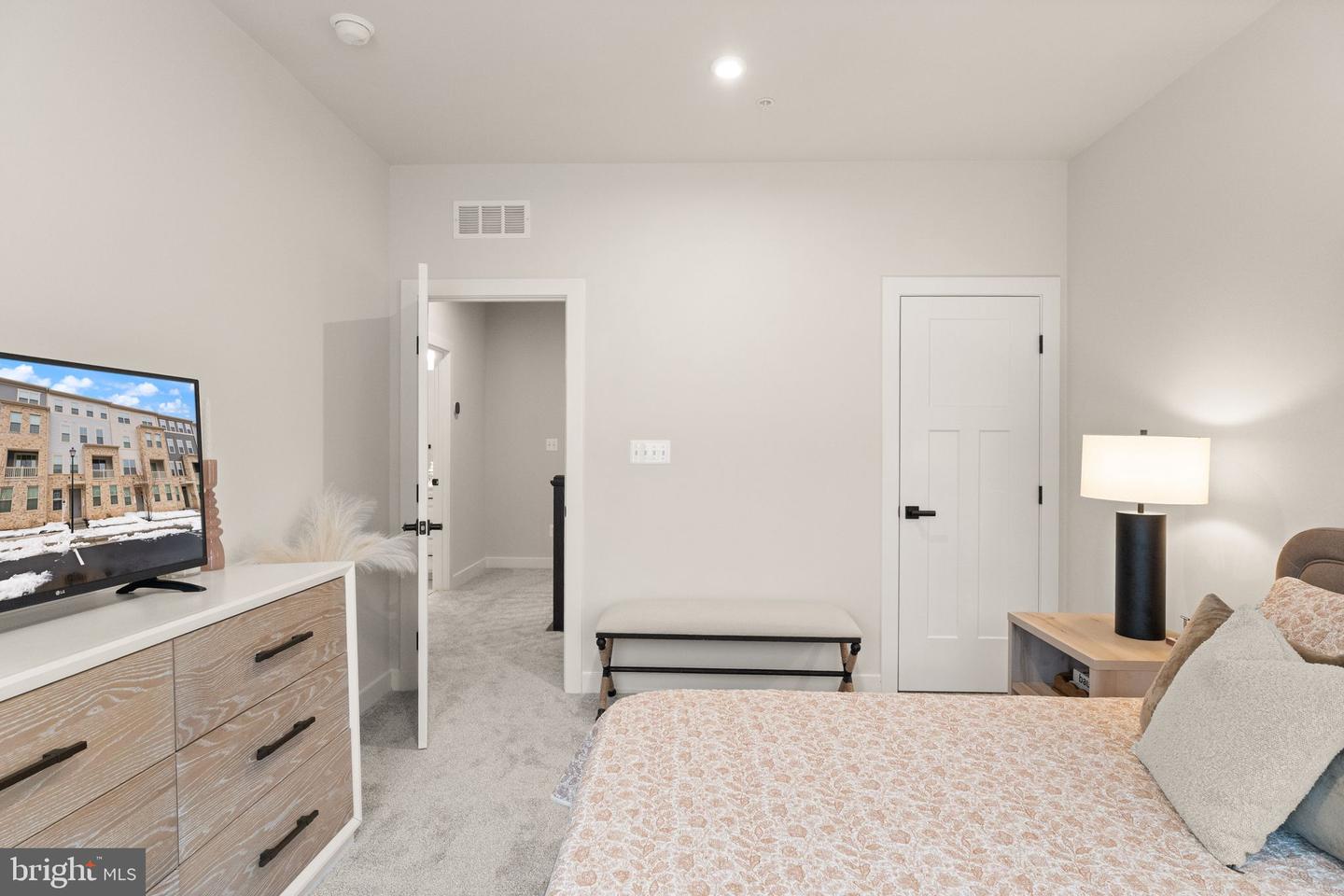 42595 PITLOCHRY TER, STERLING, Virginia 20166, 3 Bedrooms Bedrooms, ,2 BathroomsBathrooms,Residential,For sale,42595 PITLOCHRY TER,VALO2115548 MLS # VALO2115548