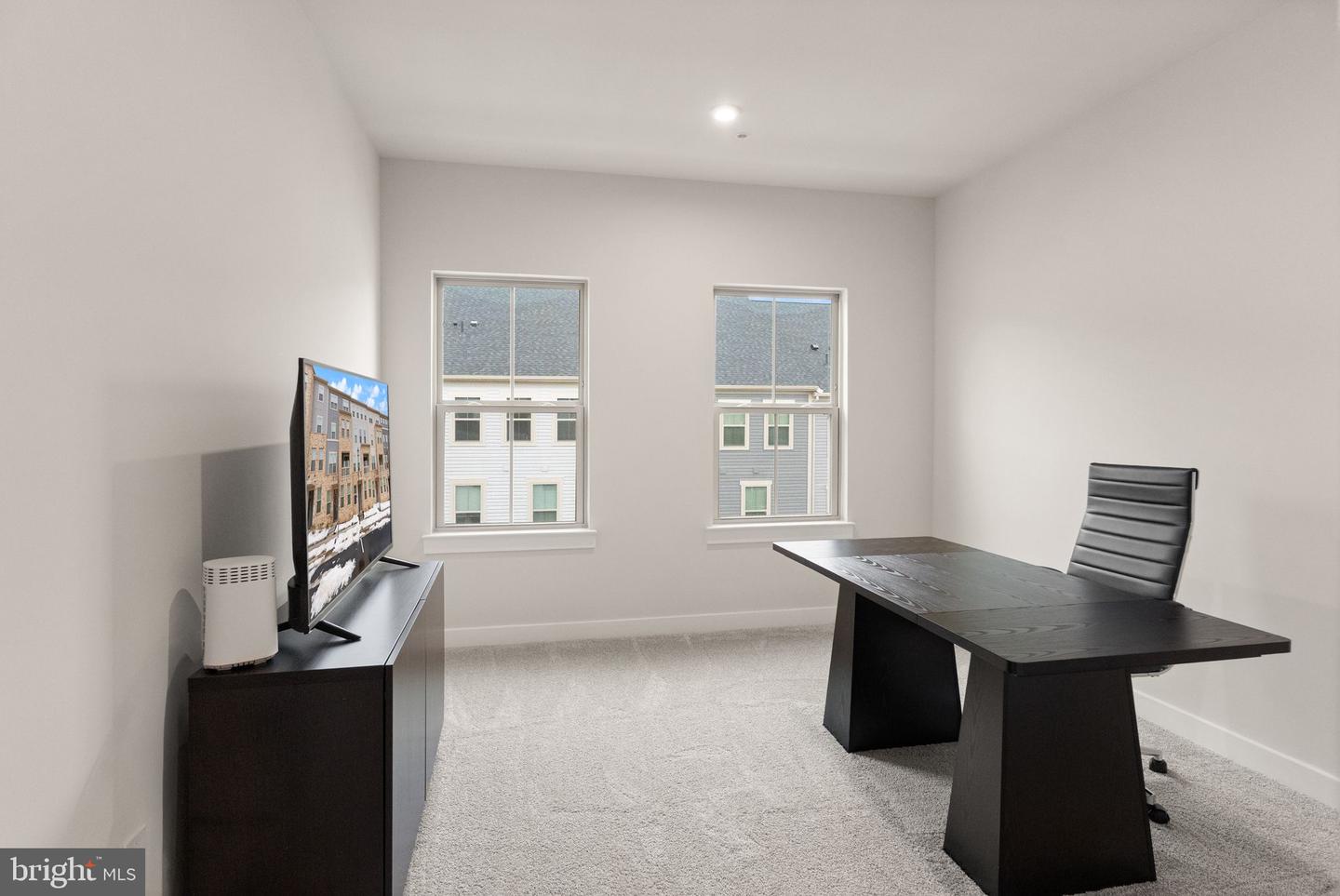 42595 PITLOCHRY TER, STERLING, Virginia 20166, 3 Bedrooms Bedrooms, ,2 BathroomsBathrooms,Residential,For sale,42595 PITLOCHRY TER,VALO2115548 MLS # VALO2115548