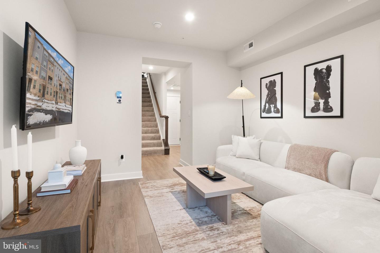 42595 PITLOCHRY TER, STERLING, Virginia 20166, 3 Bedrooms Bedrooms, ,2 BathroomsBathrooms,Residential,For sale,42595 PITLOCHRY TER,VALO2115548 MLS # VALO2115548