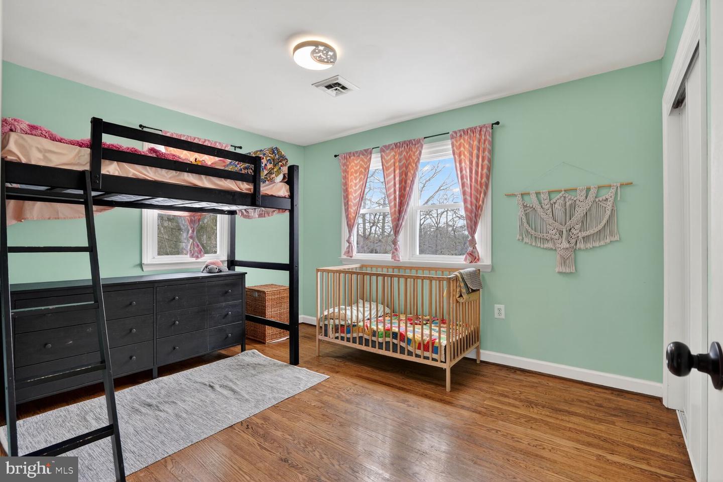 7406 KENNEDY RD, NOKESVILLE, Virginia 20181, 3 Bedrooms Bedrooms, ,2 BathroomsBathrooms,Residential,For sale,7406 KENNEDY RD,VAFQ2020514 MLS # VAFQ2020514