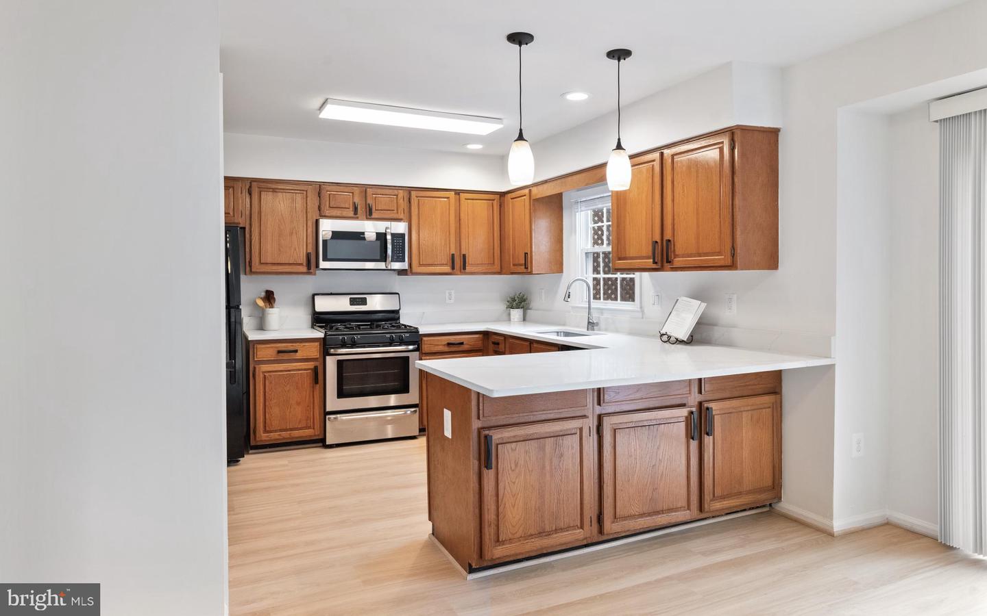 4020 GREGG CT, FAIRFAX, Virginia 22033, 4 Bedrooms Bedrooms, 13 Rooms Rooms,3 BathroomsBathrooms,Residential,For sale,4020 GREGG CT,VAFX2290272 MLS # VAFX2290272