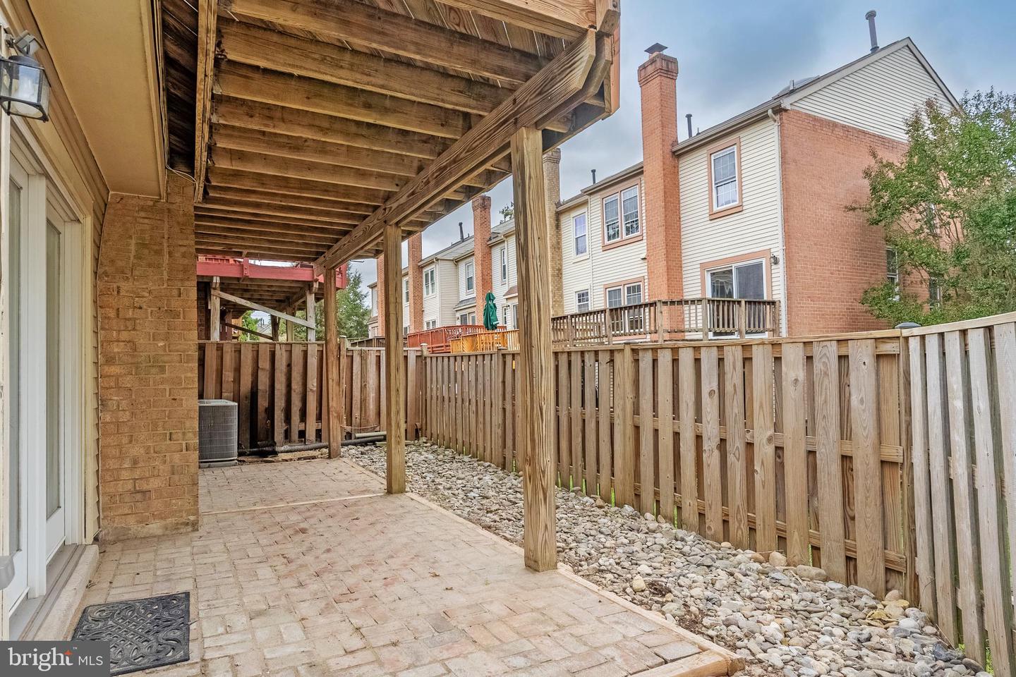 4020 GREGG CT, FAIRFAX, Virginia 22033, 4 Bedrooms Bedrooms, 13 Rooms Rooms,3 BathroomsBathrooms,Residential,For sale,4020 GREGG CT,VAFX2290272 MLS # VAFX2290272